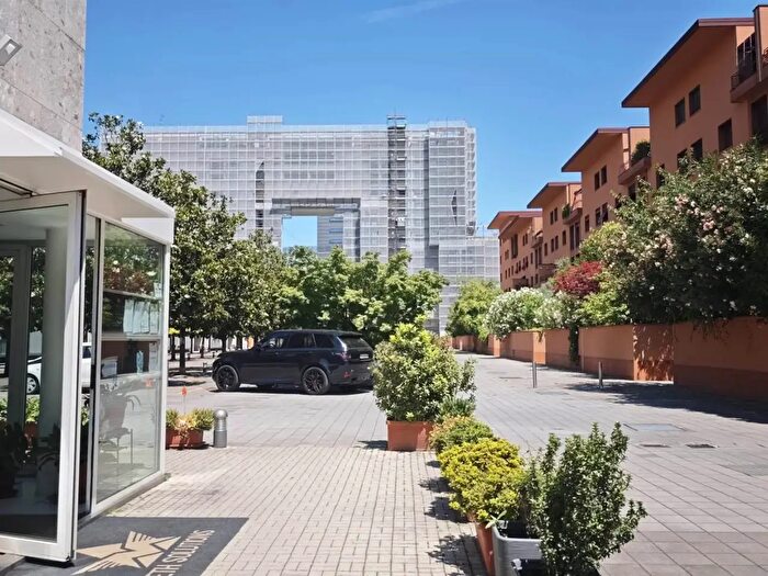 Appartamento bilocale in vendita in Piazza dei Daini, Milano