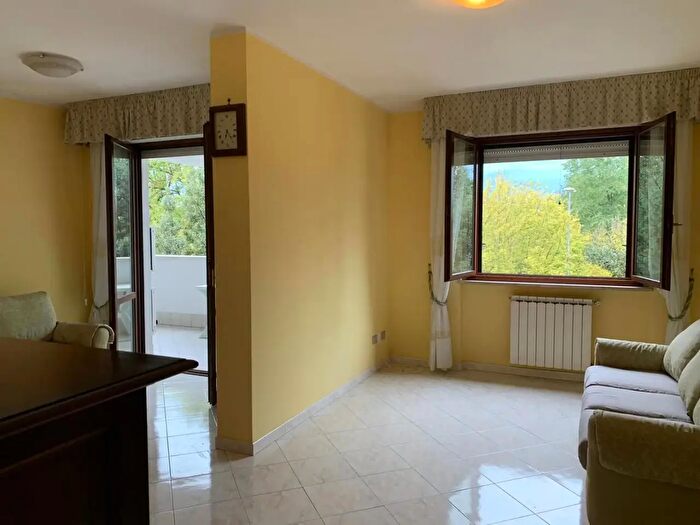 Appartamento con 5 locali in vendita in Viale Portogallo Snc, Frosinone