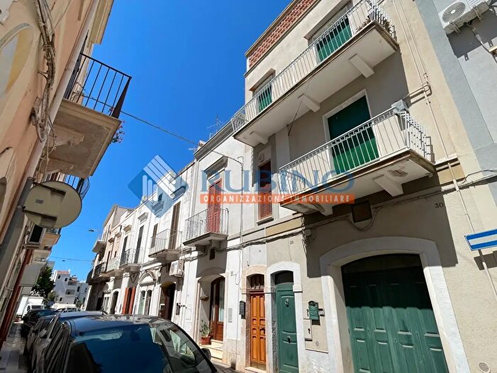 Appartamento bilocale in vendita in Via Foggia, Mola Di Bari