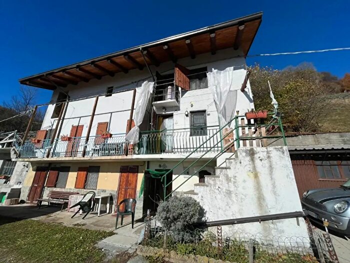 Casa bilocale in vendita in Muande Isabello, Rubiana