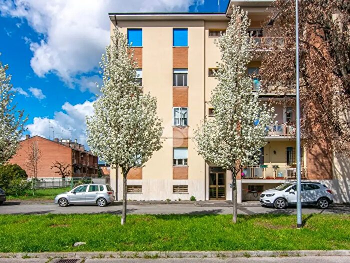 Appartamento trilocale in vendita in Via Giuseppe Cadolini, Ferrara