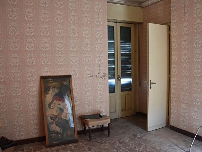 Casa quadrilocale in vendita in Vicolo Morana, Modica