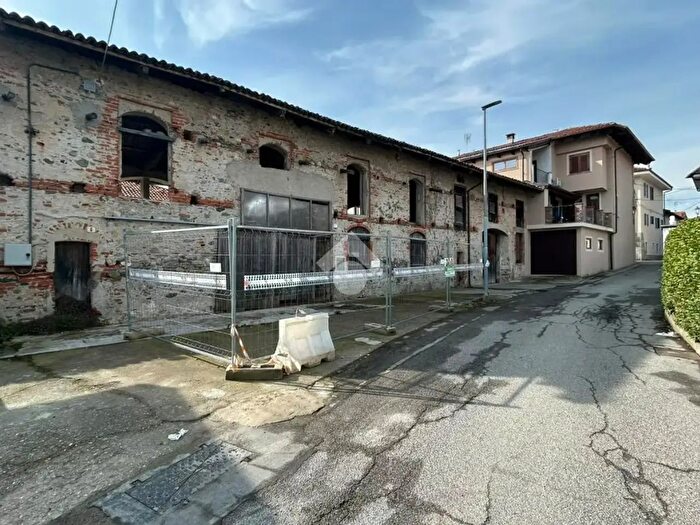 Casa con 5 locali in vendita in Vicolo Varaitina, Costigliole Saluzzo
