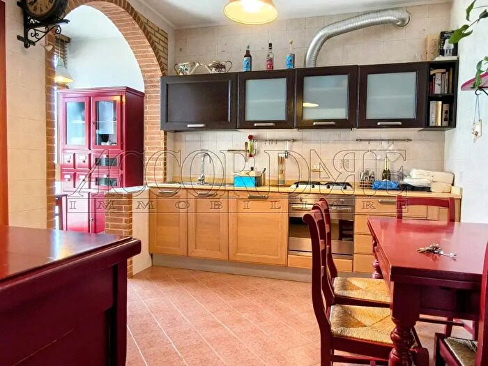 Appartamento con 6 locali in vendita in Via Niccolò Pizzolo, Padova
