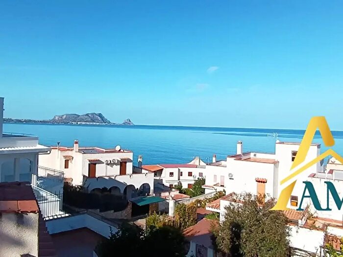 Casa con 6 locali in vendita in Contrada Torre Colonna, Altavilla Milicia
