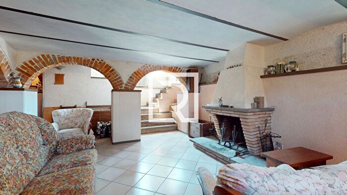 Casa con 5 locali in vendita in Garibaldi Russi, Russi