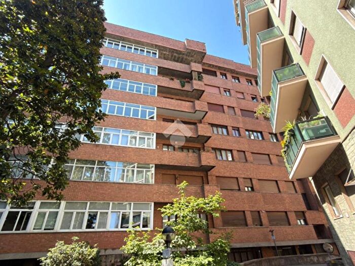 Appartamento bilocale in affitto in Via Luigi Varanini, Pasteur, Milano