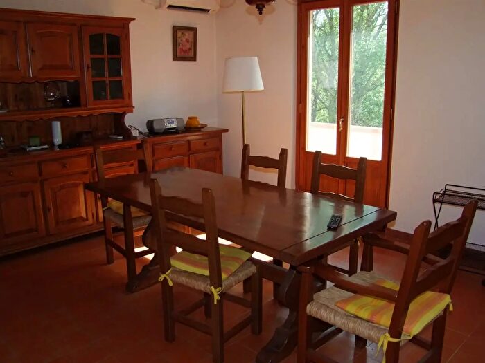 Casa con 7 locali in vendita in Londa
