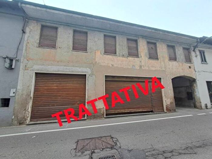 Appartamento con 5 locali in vendita in Contrada SantEusebio, Arconate