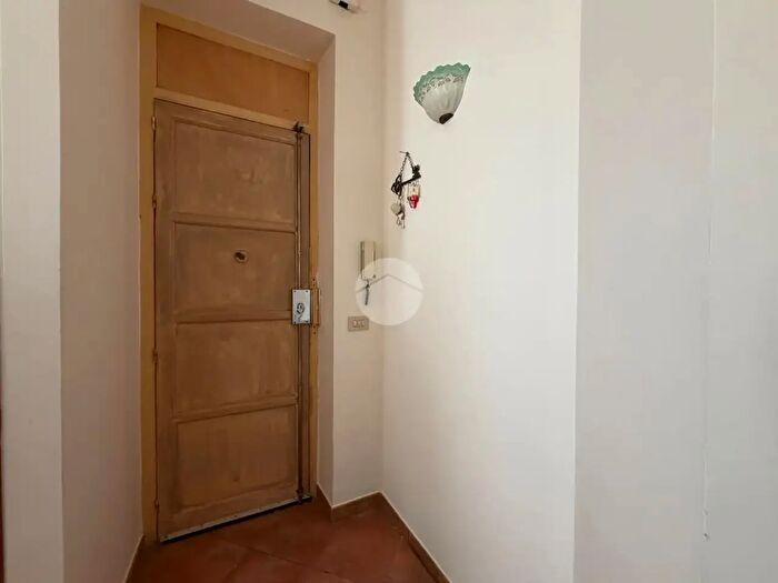 Appartamento trilocale in vendita in Via Imperatrice Costanza, Palermo