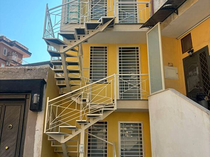 Appartamento monolocale in affitto in Corso Umberto I, Centro, Casalnuovo di Napoli