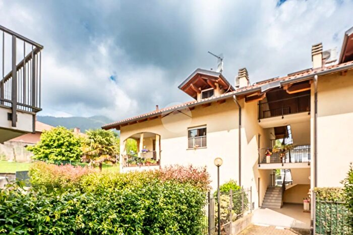 Appartamento quadrilocale in vendita in Via delle Vigne, Cafasse