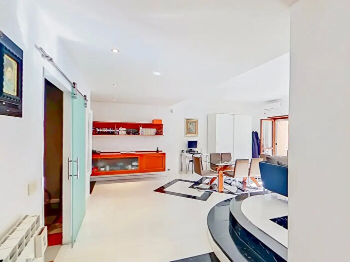 Appartamento quadrilocale in vendita in Via Pasquale Baffi, Roma