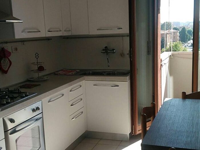 Appartamento con 5 locali in affitto in Santa Viola, Bologna