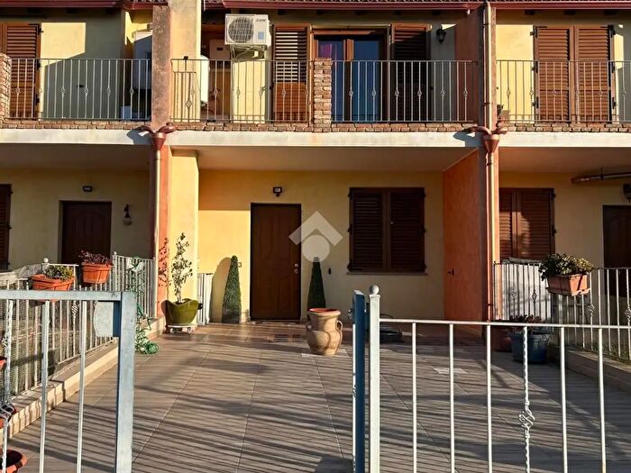 Casa trilocale in vendita in Via delle Felci, Capoterra