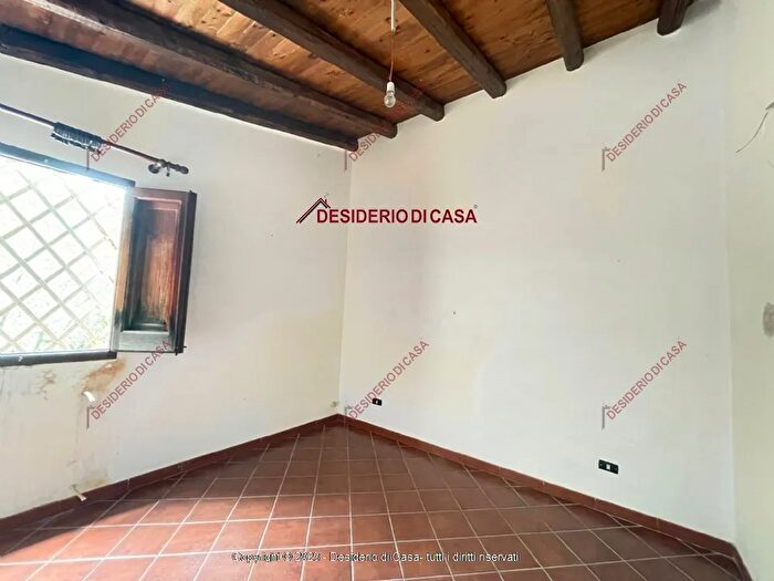 Casa quadrilocale in vendita in Cefalu