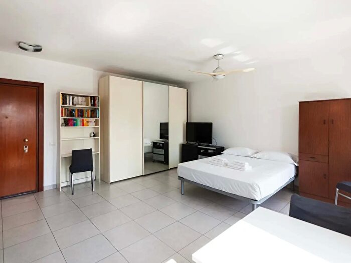 Appartamento monolocale in affitto in Via Privata Trasimeno, Milano