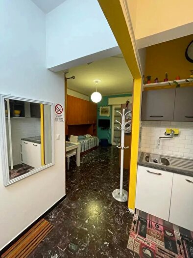 Appartamento monolocale in affitto in Borghetto Santo Spirito