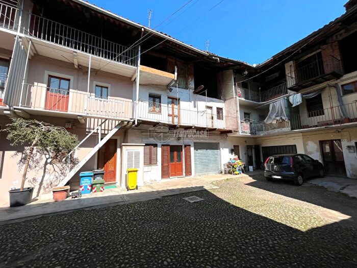 Casa quadrilocale in vendita in Via Palestro, Rivarolo Canavese