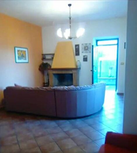 Appartamento monolocale in vendita in Via Maggio, San Buono