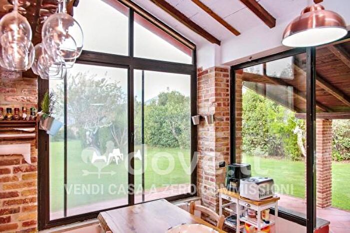 Casa trilocale in vendita in Via degli Albucci, Terracina