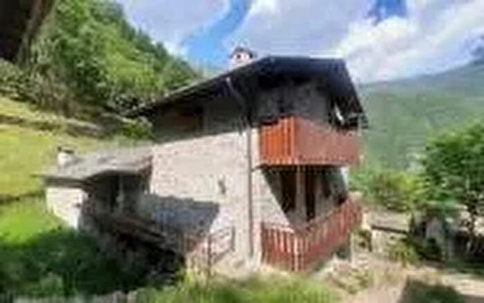 Casa bilocale in vendita in Torre Di Santa Maria