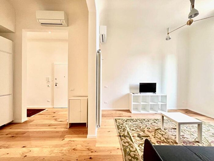 Appartamento quadrilocale in affitto in Via Antonio Scialoja, Mazzini Oberdan, Firenze