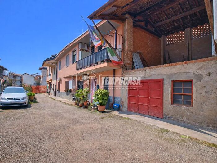 Appartamento trilocale in vendita in Romentino