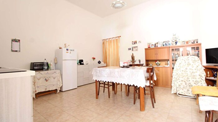 Casa con 5 locali in vendita in Via Casamassima, Cellamare