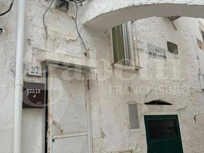 Casa bilocale in vendita in Via Pompeo Patrelli, Ostuni