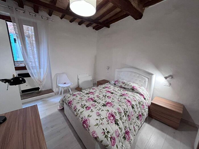 Appartamento bilocale in affitto in Via Bella, Centro Storico, Perugia