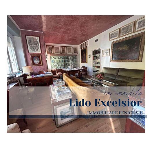 Appartamento con 5 locali in vendita in Venezia