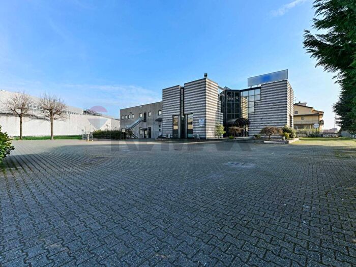 Casa con 6 locali in affitto in Via Ungaretti, Centro, Cernusco sul Naviglio