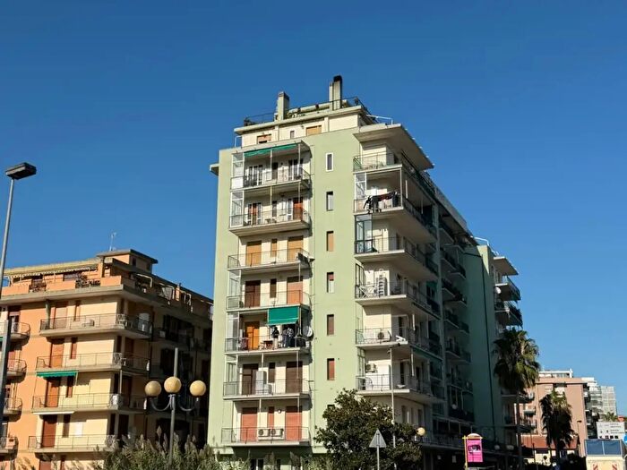 Appartamento trilocale in vendita in Corso Europa, Borghetto Santo Spirito