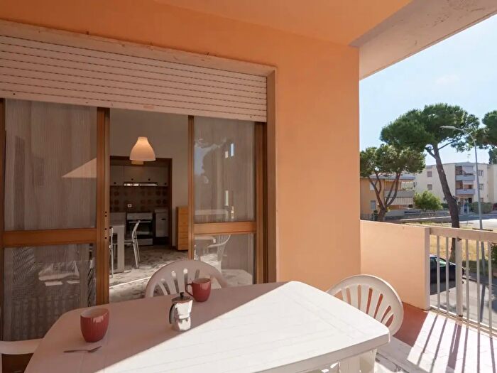 Appartamento trilocale in affitto in Via Isola di Corsica, Follonica