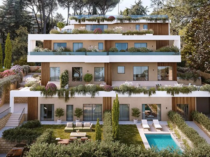 Appartamento trilocale in vendita in Roma