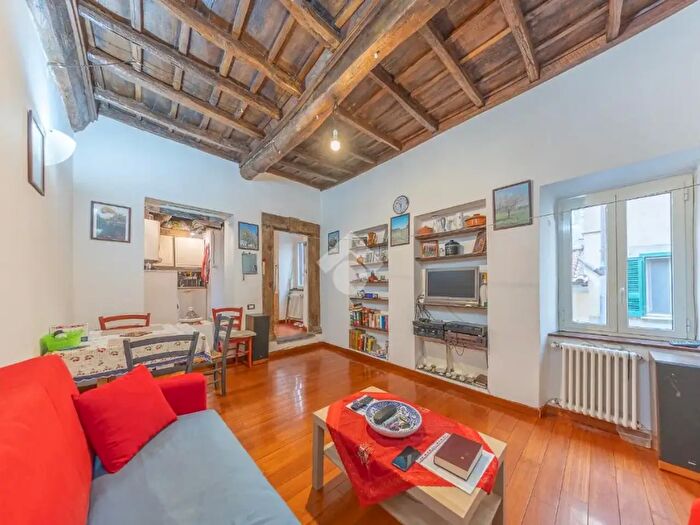 Appartamento bilocale in vendita in Piazza del Mercato, Monte Porzio Catone