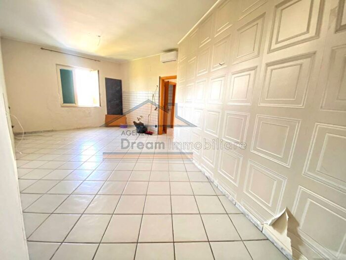 Appartamento trilocale in affitto in Via Arco Sant'Antonio, Monaci, Giugliano in Campania