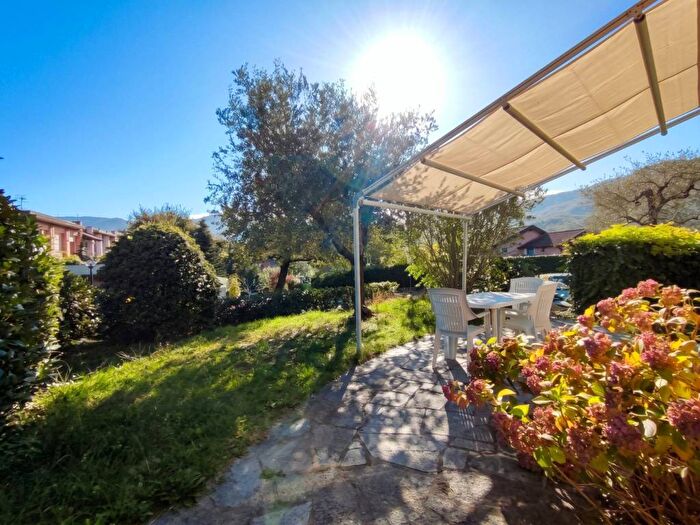 Appartamento trilocale in affitto in Via del Golf, Villafranca, Garlenda