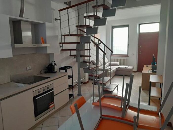 Casa quadrilocale in affitto in Via Vescovado, Piacenza