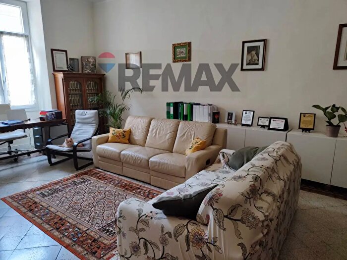 Appartamento con 6 locali in affitto in Corso Roma, Alessandria