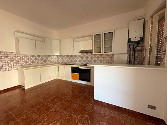 Appartamento con 5 locali in affitto in Pintura, Morrovalle