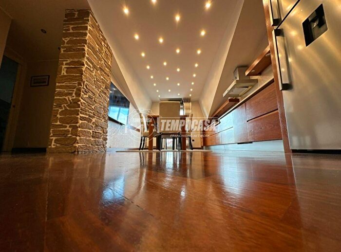 Appartamento bilocale in vendita in Via Yasser Arafat, Acerra