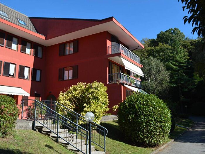 Appartamento bilocale in affitto in Via della Calcinessa, Montello, Varese