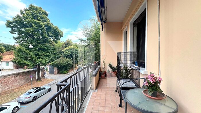 Appartamento quadrilocale in vendita in Mantova