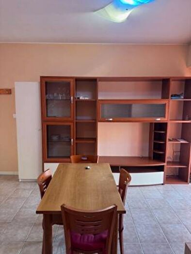 Appartamento bilocale in affitto in Via Spoleto, Rovereto, Milano