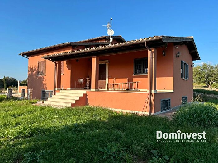 Casa con 6 locali in vendita in Strada Poggio Cavallucciaro, Montalto Di Castro