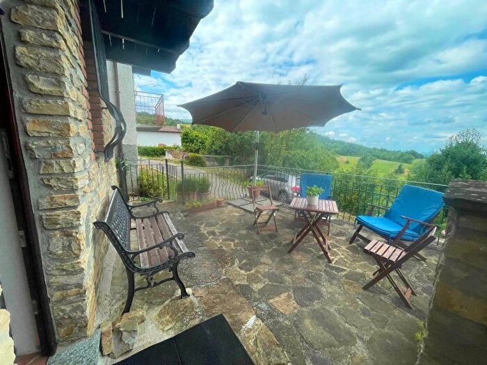 Casa trilocale in vendita in Regione Selvapiana Fabbrica Curone Alessandria, Fabbrica Curone