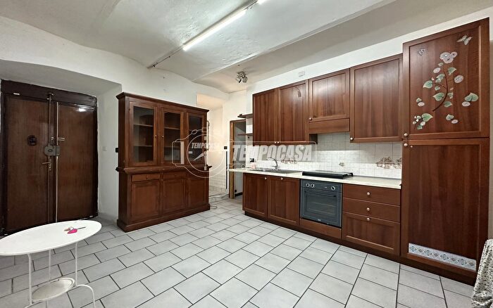 Appartamento bilocale in vendita in Piazza Silvio Pellico H, Merate