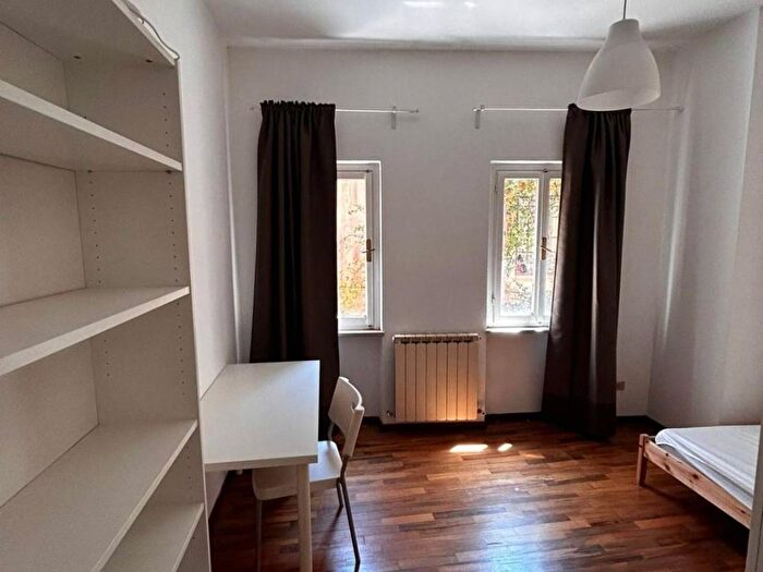 Appartamento con 5 locali in affitto in Via Nebbiosa, Centro Storico, Perugia